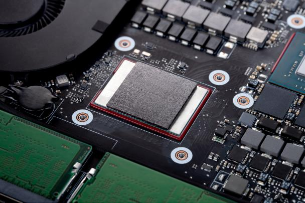 Computing power soars, graphene thermal conductive gaskets efficiently "reduce fever" for data centers!