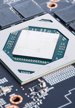 Compatible liquid metal thermal pad